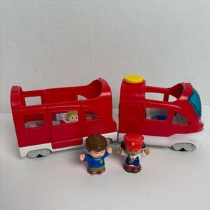 FISHER PRICE LITTLE PEOPLE RED FRIENDLY PASSENGER TRAIN WITH LIGHTS AND SOUND